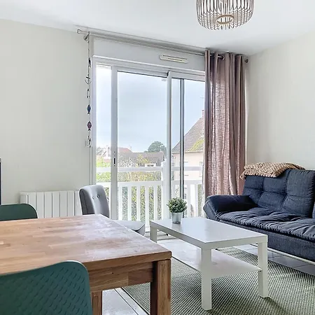 - 2 Pièces Avec Balcon Et Parking- Hyper Centre Et