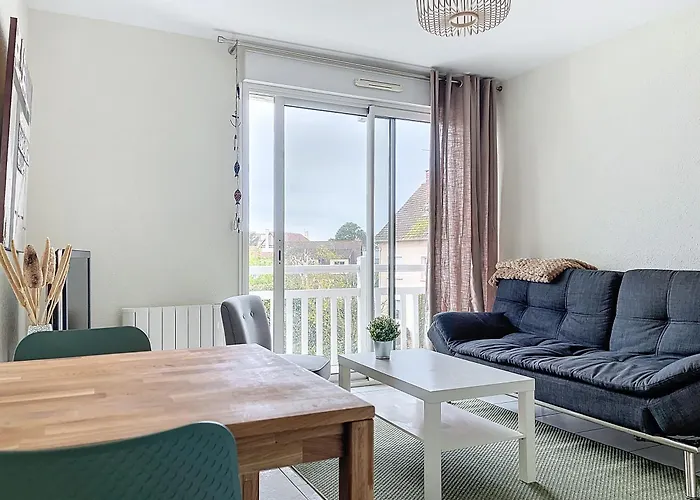 - 2 Pieces Avec Balcon Et Parking- Hyper Centre Et