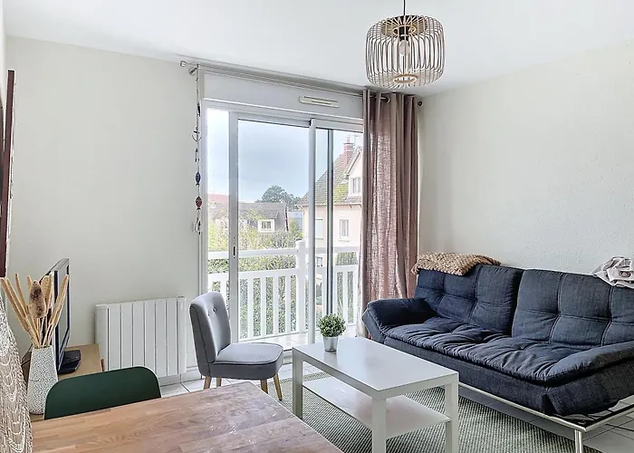 Apartment - 2 Pieces Avec Balcon Et Parking- Hyper Centre Et *